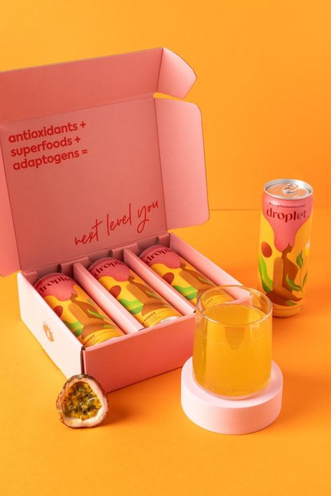 These illustrations by Bárbara Malagoli perfectly capture the feminine energy and magical properties that the brand possesses. Beverage Packaging Design, Bright Packaging, Best Packaging Design, Drinks Packaging, Drink Juice, Drink Packaging, Drinks Packaging Design, Juice Packaging, Smoothie Bar