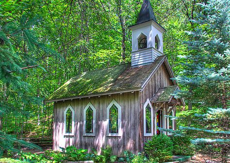 small chapels | Little Chapel in the Woods by ECH52 Norway Photography, Chapel In The Woods, Wooden Church, Ice Caves, Abandoned Churches, Country Churches, Old Country Churches, Church Pictures, Take Me To Church