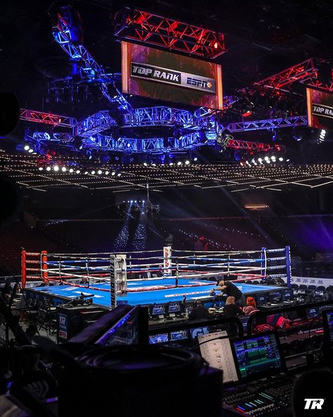 Boxing Arena Aesthetic, Blue Boxing Aesthetic, Box Aesthetic Sport, Boxing Ring Aesthetic, Boxing Gym Aesthetic, Boxing Background, Boxe Aesthetic, Boxer Aesthetic, Boxing Rings