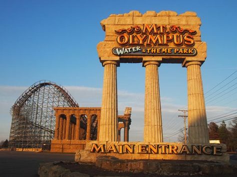 Mt Olympus Wisconsin Dells, Wi Dells, Mt Olympus, Mount Olympus, Wisconsin Travel, Wisconsin Dells, Summer Plans, Travel List, Facades