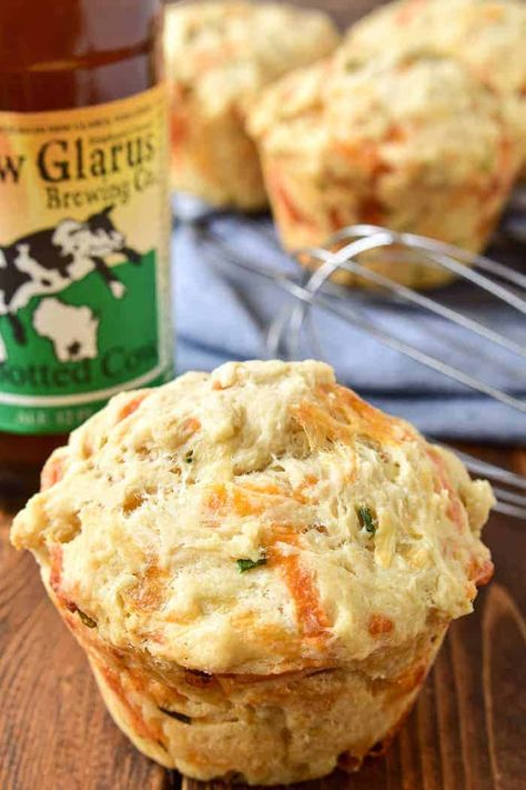 Beer Bread Muffins, Beer Cheese Bread, Lemon Tree Dwelling, Beer Bread Recipe, Cooking With Beer, Muffin Tin Recipes, Lemon Muffins, Muffin Bread, Beer Bread