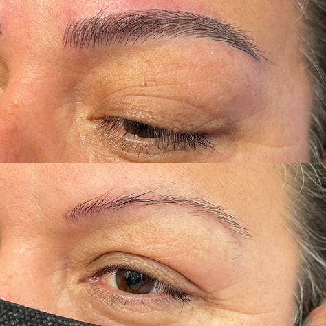 Mircoblading Eyebrows, Phibrows Microblading, Micro Blading, Types Of Eyebrows, Frames Design Graphic, Instagram Brows, Skin Care Pictures, Eyeliner Tattoo, Celebrity Plastic Surgery