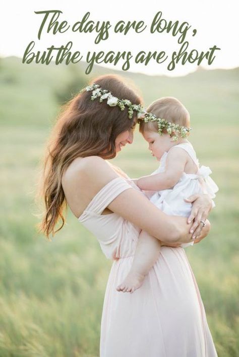 Top 20 Baby Quotes and Sayings for Mom 11 - The days are long Mother Child Photography, Mommy Daughter Photos, Mother Baby Photography, Mother Daughter Photoshoot, Mommy And Baby Pictures, Mommy And Me Photo Shoot, Mother Daughter Photos, Baby Fotografie, Children Photography Poses