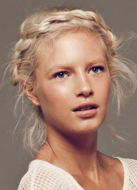 Photos of Germanic women. Blonde Hair And Blue Eyes, Gala Gonzalez, Good Hair Day, Hair Envy, Great Hair, Messy Hairstyles, Hair Dos, Gorgeous Hair, Ponies