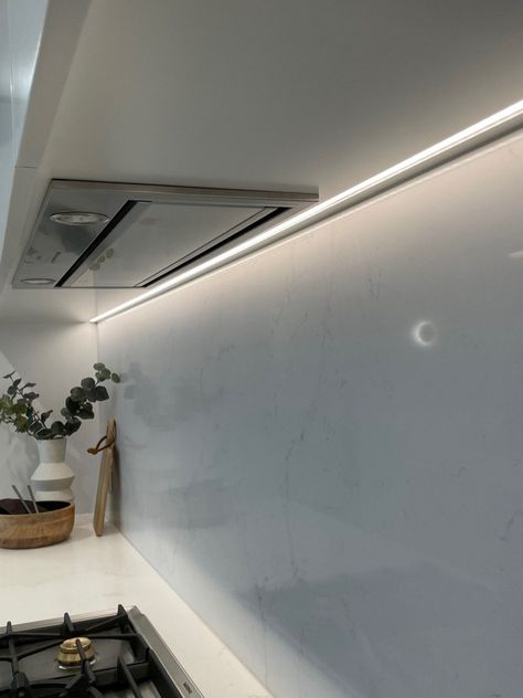 Led Lighting Kitchen Cabinet, Led In Kitchen Under Cabinet Lighting, Led Under Kitchen Cabinets, Modern Under Cabinet Lighting, Kitchen Cabinet Under Lighting, Led Light Kitchen Under Cabinet, Led Lights Kitchen Under Cabinet, Led Lights Under Kitchen Cabinets, Kitchen Task Lighting