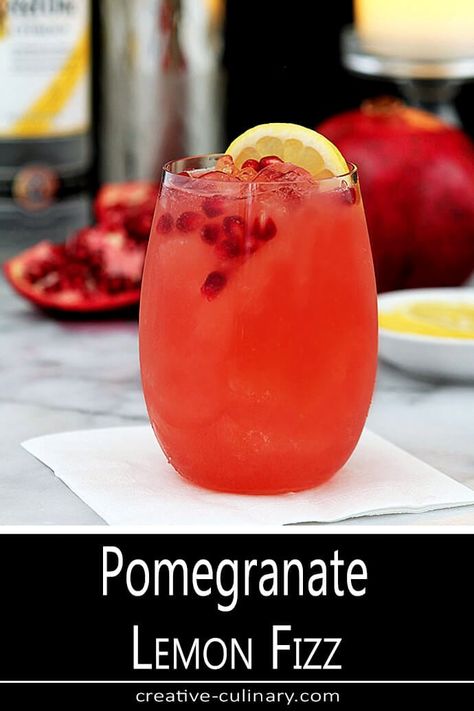 Pomegranate Cocktail Recipes, Pomegranate Drinks, Pomegranate Vodka, Pomegranate Liqueur, Pomegranate Cocktails, Fizz Cocktail, Pomegranate Recipes, Lemon Cocktail, Lemon Vodka