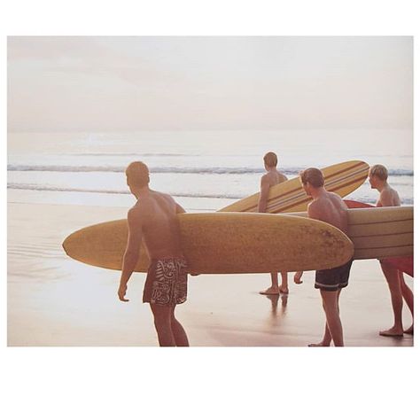 Old Surf Aesthetic, Surfers Photography, Surfboard Photoshoot, Culture Moodboard, 80's Aesthetic, 80s Summer, Surf Aesthetic, Surf Vintage, Retro Surf