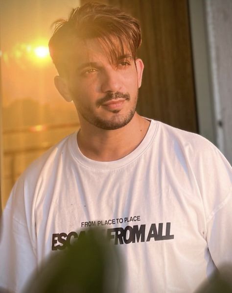 Arjun Bijlani, Follow Me, Actors, India, Books, Quick Saves