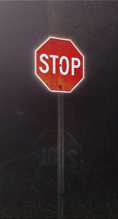 Street Sign Photography, Stop Sign Wallpaper, Stop Light Aesthetic, Photo Shuffle Wallpaper, Traffic Sign Aesthetic, Stop Sign Aesthetic, Street Signs Photography, Iphone Wallpaper Vintage Retro, Oreki Houtarou