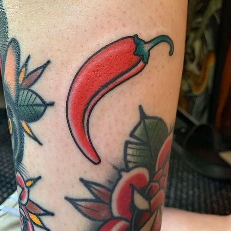 Foodie Tattoos on Instagram: “Food tattoo by @adamcornishtattooer #foodtattoo #foodtattoos #foodietattoo #foodietattoos #chillitattoo” Traditional Pepper Tattoo, Mexican Food Tattoo, Chili Pepper Tattoo Traditional, Senorita Tattoo, American Traditional Food Tattoo, Spicy Pepper Tattoo, Chilly Tattoo, Hot Sauce Tattoo, Jalapeno Tattoo