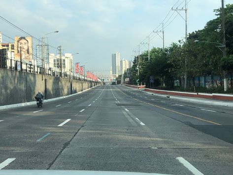 "Virus lang pala ang makakapagpatigil ng trapik sa EDSA."Today, some commuters enjoy to pass by EDSA because of its light traffic flow.      (adsbygoogle = window.adsbygoogle || []).push({});  The only time EDSA is like this is during Philippine holiday such as Holy Week and National Holiday when people are flocking to go to their provinces.READ: Tips on how to avoid viral infections (without the need of alcohol or mask)However, this time, people are encouraged to stay at home because of "c Edsa Philippines, Philippine Holidays, National Holiday, Viral Infection, Holy Week, National Holidays, What To Read, Metro Manila, Stay At Home