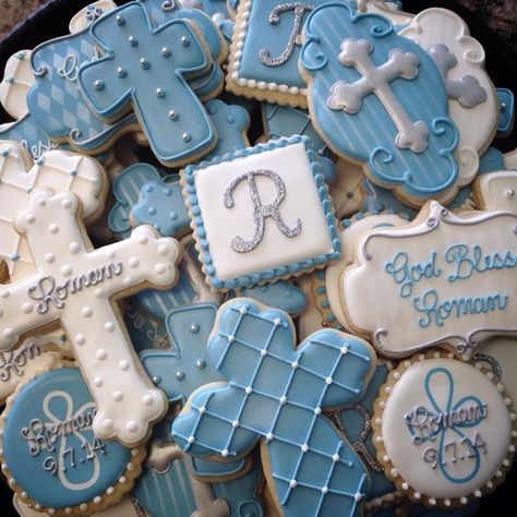 Baptism Sugar Cookies Boy, Boy Baptism Cookies, Baptism Decorations Boy, Christening Cake Boy, Cross Cookies, Baptism Cookies, Cake Boy, Christening Ideas, Baptism Decorations