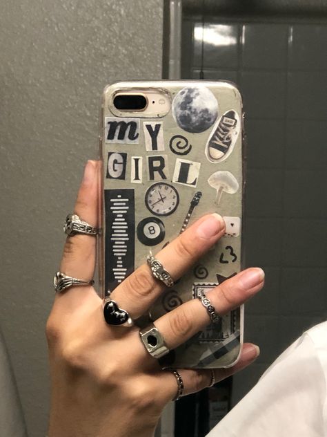 Grunge Clear Phone Case Ideas, Grunge Cases Phones, Clear Phone Case Grunge, Fairy Grunge Phone Case, Grunge Phone Case Ideas, Matching Phone Cases Diy, Clear Phone Case Ideas Aesthetic Grunge, Phone Cases Grunge, Phone Cases Aesthetic Grunge