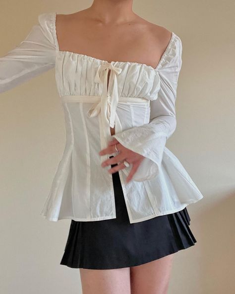 All Posts • Instagram White Top Coquette, White Lace Coquette Corset, Summer Coquette Lace Corset, White Cottagecore Top With Ruffled Collar, Coquette Milkmaid Top, Pleated Tops, Classic White Shirt, Flare Long Sleeve, White Shirts Women