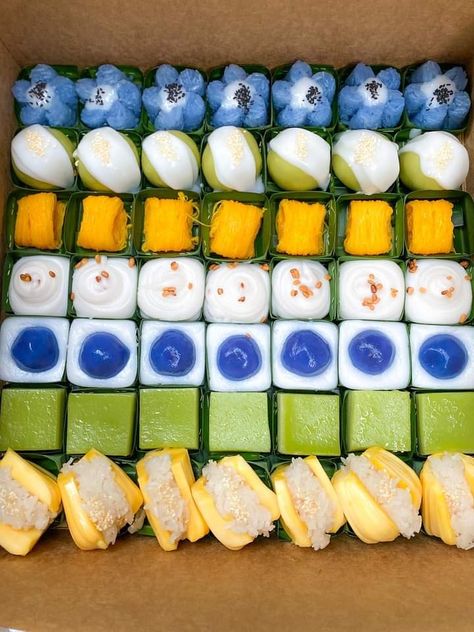 Khmer Dessert, Traditional Desserts, Thailand Traditional, Thai Desserts, Asian Candy, Cambodian Food, Khmer Food, Thai Dessert, Traditional Cakes