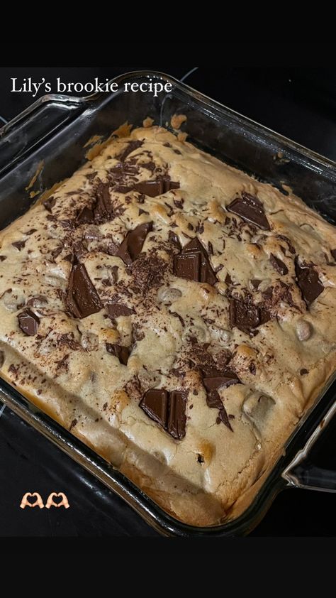 Brookies | Blondies | Semi-sweet chocolate brookies | Sweets | Baking | Aesthetic | Baking aesthetic | Yummy | Dessert | Bakers Brookies Aesthetic, Blondies Aesthetic, Chocolate Brookies, Blondie Dessert, Aesthetic Baking, Baking Aesthetic, Yummy Dessert, Food Inspo, Sweet Chocolate