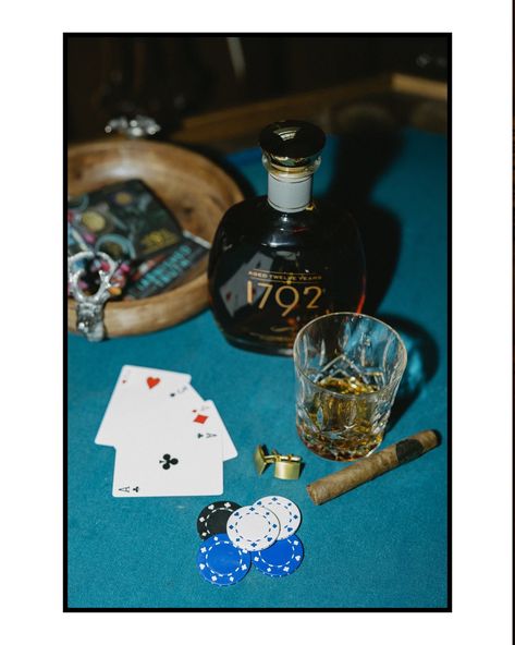 a moment for the groom's details 🥃 The Historic Martin Mansion boasts an awesome Groom's den--complete with a poker table! Enjoy a sip of whiskey is luxury while you prepare for your best day ever. Photographer: @jessicaerinphotos Venue: @themartinmansion Hair & Makeup: @evergreenbeautydmv Florist: @budsandbloomsvb Dress: @avenirbridalboutique Couple: @desireeashleyphotography & Shane @wondercreationsco_ Planner: @elyselanephotography #virginiaweddingplanners #Virginiawedding #virginiawed... Poker Wedding, Gossip Girl Wedding, Virginia Beach Wedding, Poker Party, Charlottesville Wedding, Washington Dc Wedding, Dc Wedding, Mansion Wedding, Virginia Wedding Photographer