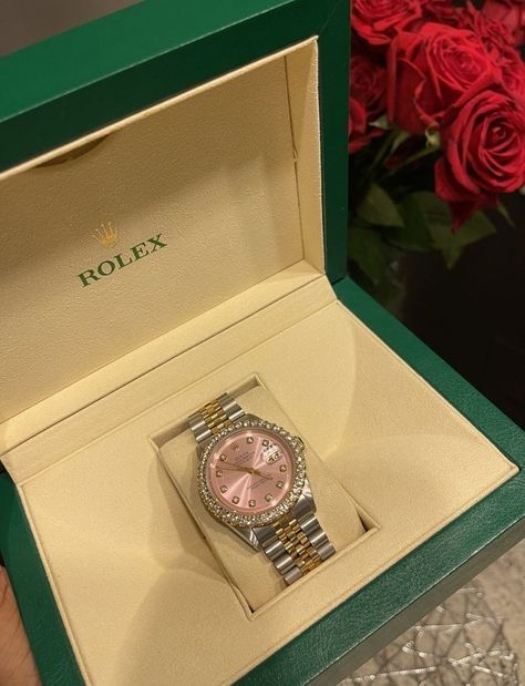 Expensive Stuff, Rolex Watches Women, Rolex Women, Expensive Jewelry Luxury, Luxe Jewelry, Expensive Watches, Jewelry Accessories Ideas, Girly Accessories, Rolex Watch