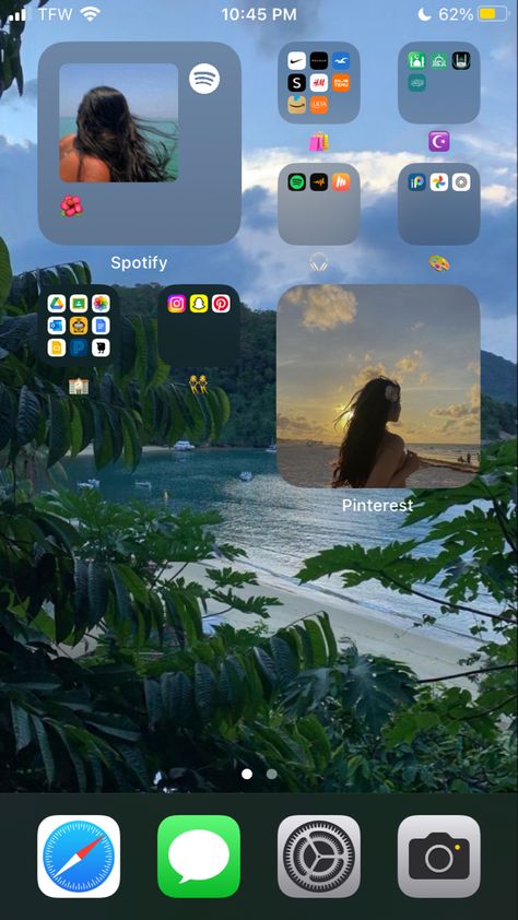 Aesthetic Iphone Setup Ios 16, Summer Lockscreen Iphone Wallpaper, Customized Homescreen Iphone, Phone Layout Homescreen, Summer Ios Homescreen Layout, Phone Asthetic Homescreen, Aesthetic Summer Home Screen, Ios 16 Summer, Inspo Wallpaper Iphone