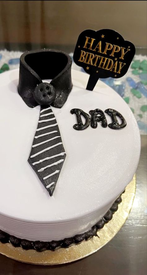 Happy Birthday Papa Cake Snapchat, Fake Cake Snap, Birthday Cake For Dad Ideas, Cake For Dad Birthday, Happy Birthday Papa Cake, Happy Birthday Dad Cake, Birthday Cake For Papa, 22nd Birthday Cakes, Cake Designs For Girl