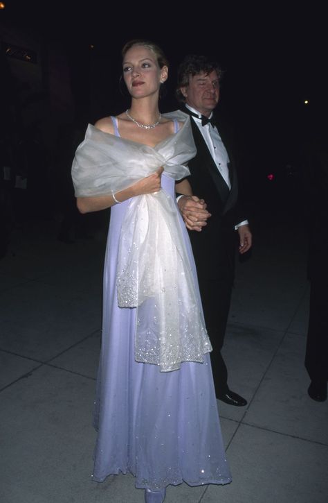 Uma Thurman Oscars, Icy Blue Dress Prom, Uma Thurman 90s Style, Uma Thurman Red Carpet, Prada 90s, Barbara Tfank, 90s Lookbook, 90s Vogue, Victorian Era Dresses