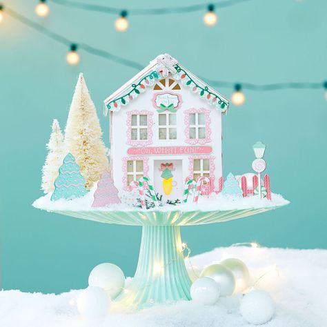 Make this DIY Christmas Ginger Pastel Paper House Christmas Goals, Artsy Ideas, Art Projects For Kids, Glitter Houses, Paper House, Pastel Paper, Holiday Craft, Xmas Diy, New Year Decor