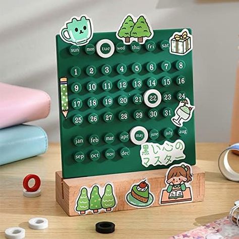 Creative Desk, Table Calendar, Creative Desks, Diy Ring, Unique Calendar, Moving Gifts, Perfect Desk, Table Diy, Perpetual Calendar