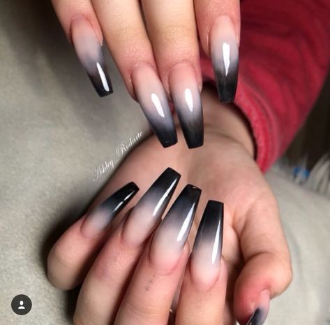 Black Glitter Ombre Nails Coffin, Baby Boomer Nero, Halloween Ombre Nails Coffin, Ombre Nails Halloween, Halloween Ombre Nails, Black Acrylic Nail Designs, Black Ombre Nails, Baby Boomers Nails, Unghie Sfumate