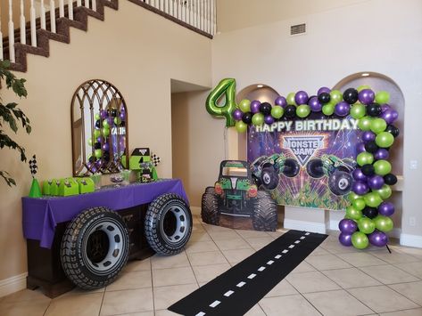 Grave Digger Monster Truck party Monster Jam Games Birthday Party Ideas, Simple Monster Truck Party, Monster Jam Backdrop Ideas, Grave Digger Party Ideas, Monster Trucks 3rd Birthday Party, Grave Digger Birthday Party Ideas, Monster Trucks Birthday Party Ideas, Grave Digger Birthday Party Decoration, 1st Birthday Monster Truck Theme