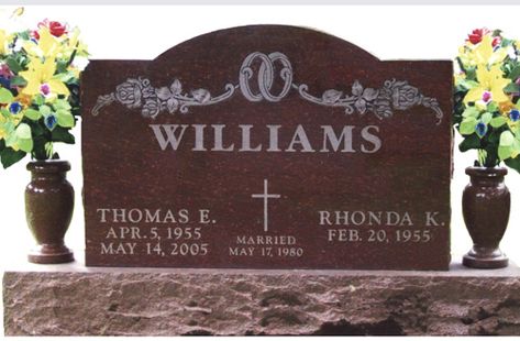 Vintage Trunks Makeover, Monument Ideas, Trunk Makeover, Grave Monuments, Tombstone Designs, Cemetery Monuments, Plaque Design, Landscape Rock, Cemetery Headstones