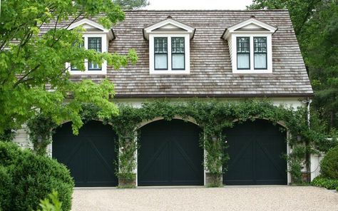 Detached Garage Designs, Garage Plans Detached, Carriage House Garage, Garage Door Types, Garage Addition, Garage Exterior, Garage Door Design, Three Car Garage, Garage Apartments