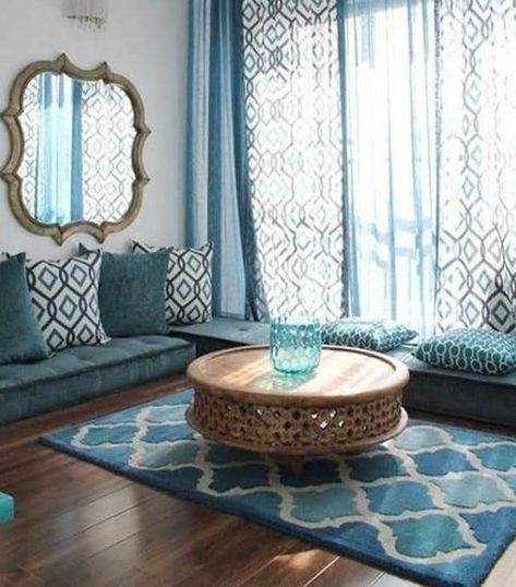 Modern Mediterranean Decor, Contemporary Living Room Design, Interior Minimalista, Mediterranean Decor, Trendy Living Rooms, Floor Seating, Moroccan Decor, Living Room Diy, New Living Room