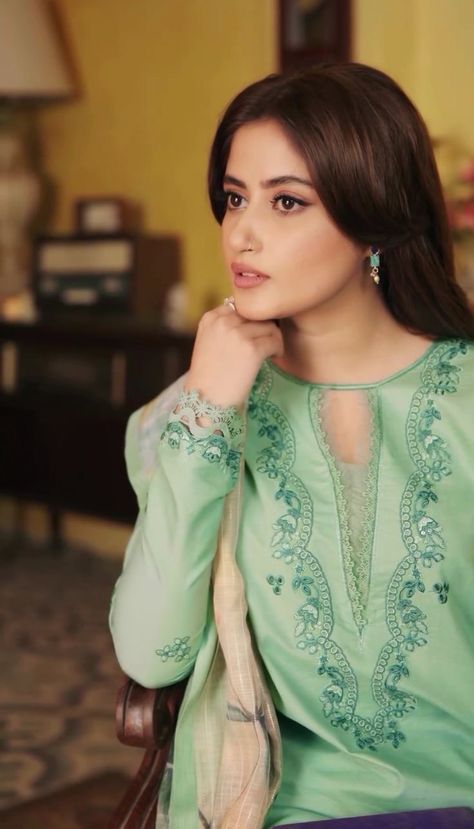 Simple Dress Casual, Pakistani Women, Simple Frock Design, Lace Dress Design, Velvet Dress Designs, Sajal Ali, Latest Dress Design, Beautiful Casual Dresses, Neck Designs For Suits