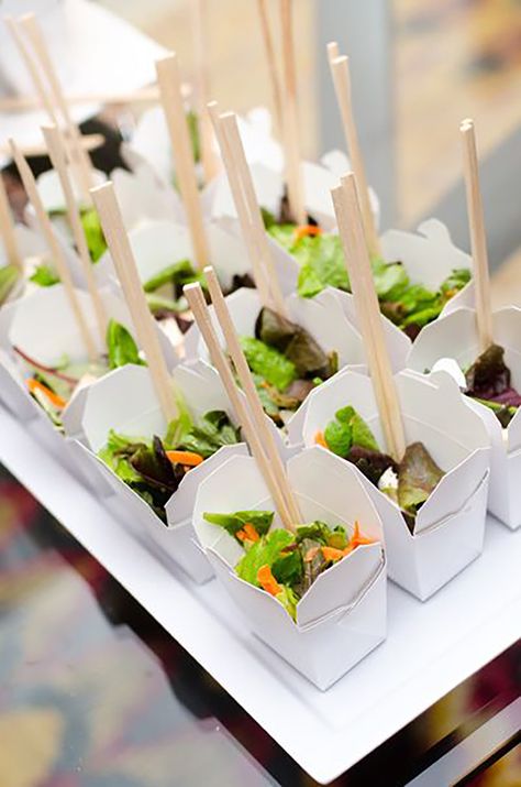 Canapé Ideas, Wedding Canapes, Buffet Party, Chinese Chicken Salad, Food Buffet, Chinese Chicken, Food Stations, Tasting Party, Catering Food