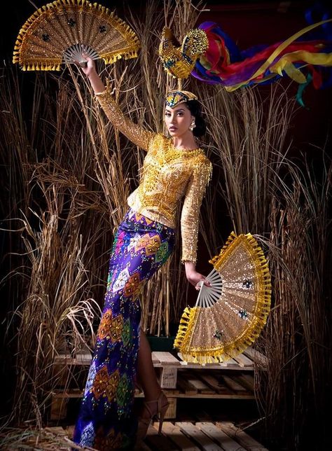 Binibining Pilipinas National Costume 2019 Philippines Dress, Binibining Pilipinas, Filipino Clothing, Filipino Fashion, Filipiniana Dress, Filipino Art, Spanish Dress, Met Gala Dresses, Philippines Culture