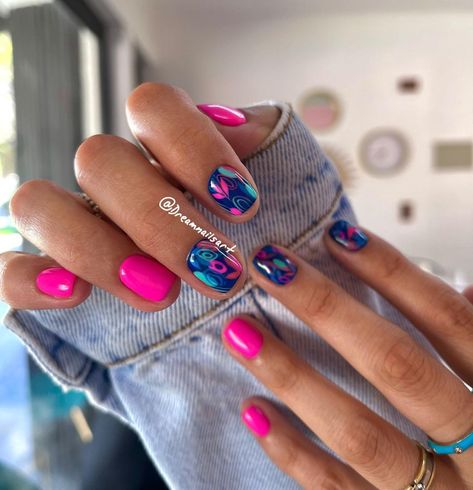 💓 | Instagram Nails Polish Designs, Summer Nails 2023 Color Trends, Nails 2023 Color Trends, 2023 Color Trends, Deluxe Nails, Pink Tip Nails, Summer Nails 2023, Best Nails, 2023 Color