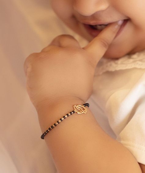 Kids Bracelets Gold Boys, Gold Chain For Baby Girl, Kids Gold Jewelry Baby Boy, Baby Boy Bracelet Gold Kids, Baby Girl Gold Jewellery, Nazariya Bracelet For Baby, Gold Bangles For Baby Girl, Baby Boy Jewelry Gold Indian, Baby Bracelet Gold Newborn