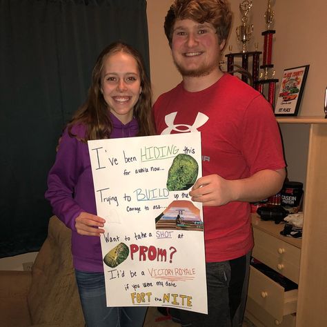 #fortnite #promposal Fortnite Promposal, Funny Promposal Ideas, Dance Responses, Funny Promposal, Promposal Ideas, Prom Proposals, Cute Prom Proposals, Dance Themes, Hoco Proposals