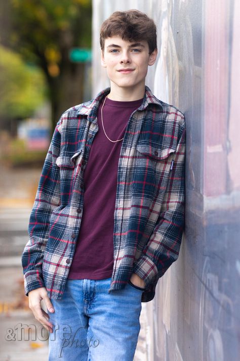 High School Guys Senior Portrait, Teen Boy || And One More Photo - photography by Krista Fleming Teen Boy Photoshoots, Senior Portraits Male, Middle School Boys, Bellevue Washington, Boy Photo Shoot, Child Portraits, Fall Family Portraits, Mercer Island, High School Senior Photography