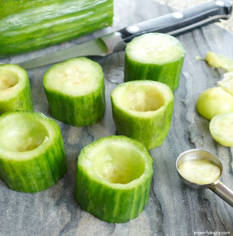 Sesame-Sriracha Stuffed Cucumber Cups {Vegan, GF, 5 ingredients} Stuffed Cucumber Bites, Cucumber Stuffed, Stuffed Cucumbers, Cucumber Cups, Cucumber Bites, Easy Clean Eating, Power Hungry, Pizza Rolls, English Cucumber