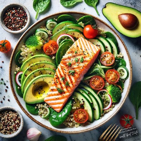 Keto Quinoa Salmon Avocado Salad 🐟 Powering up with this vibrant Keto quinoa salmon avocado salad! 🥑🍅 Healthy, delicious, and packed with flavor! 🌿 From fresh, tender salmon to creamy avocado and crunchy cucumber, this bowl is a keto lover’s dream! 🍽️✨ Want more irresistible recipes like this? Grab your FREE Keto Cookbooks and a 7-Day Fat-Burning Meal Plan now! 🚀 🌟 Ready to transform your life with the keto diet? 🌟 If you're new to keto or looking to restart your journey, avoid the common ... Salmon And Avocado Recipes, Avocado With Salmon, Salmon And Avocado, Salmon Avocado Salad, Salmon Avacado, Fat Burning Meal Plan, Salmon Quinoa, Salmon Avocado, Keto Cookbook