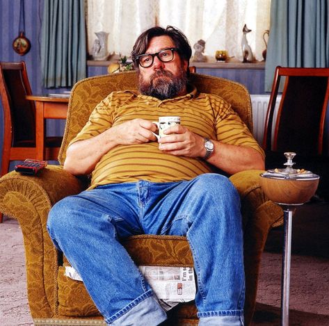 LAZY blokes are turning Britain into a nation of Jim Royles, experts say. Nearly six in ten spend four-and-a-half hours a day sat on their a***, just like the sitcom character. That is up from less than half of men in just 15 years. Sedentary behaviour for men and women has increased across Europe since […] Lazy Man, 7 Sins, U Turn, 7 Deadly Sins, Catch Phrase, Turning, Family Guy, Party Ideas, Turn Ons