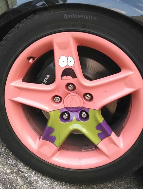 Star Rims Wheels, Unique Car Decor, Car Lover Tattoo, Auto Camping, Car Interior Diy, Hippie Car, Car Deco, Cool Car Accessories, Girly Car