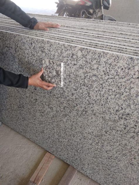 Standard quality P white granite slab is being matched by stone experts at Regatta’s granite factory. This stylish stone has speckles of grey, light green, and black colors on its snow-white surface. #stonematching #granitecolor #naturalstone #quality #slab #construction #india P White Granite Flooring, Granite Flooring Design In India, Kitchen Slabs Granite, Grey Granite Flooring, Granite Flooring Design For Living Room, Granite Flooring Design, Marble Stone Kitchen, Granite For Kitchen, Grey Granite Countertops