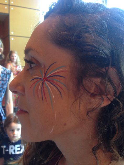 Fireworks Forth of July face painting Forth Of July Body Art, 4th Of July Body Art, Fireworks Face Paint, Fourth Of July Face Painting, Paint Easy Ideas, Firework Face Paint, Face Paint Easy, Easy Face Painting Designs, Performance Ideas