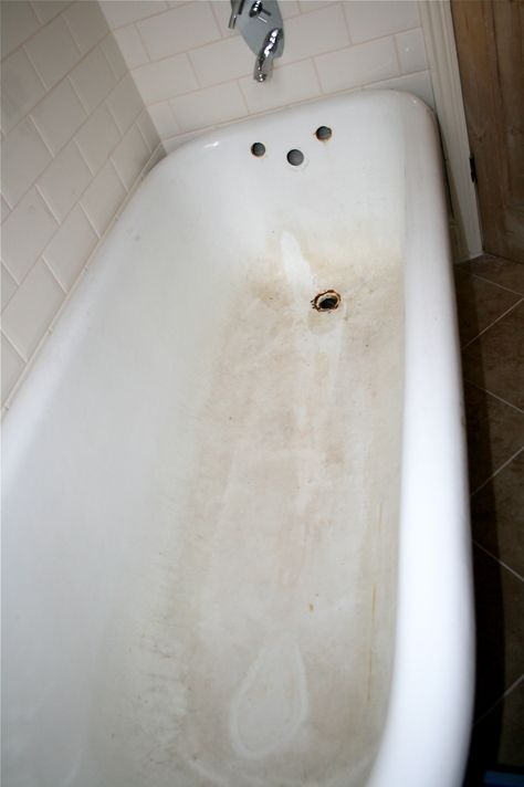 Cast iron bath with taps removed ready for enamelling image Cast Iron Tub Refinish, Tub Refinishing, Cast Iron Bath, Cast Iron Bathtub, Cast Iron Tub, Tub Ideas, Modern Baths, Design Video, Design Advice