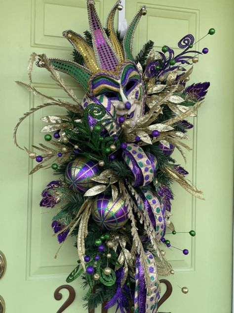 Mardi Gras Door Decor, Mardi Gras Outdoor Decorations, Madi Gras, Burlap Flower Wreaths, Mardi Gra, Mardi Gras Wreath, Mardi Gras Decorations, Mardi Gras Mask, Burlap Flowers