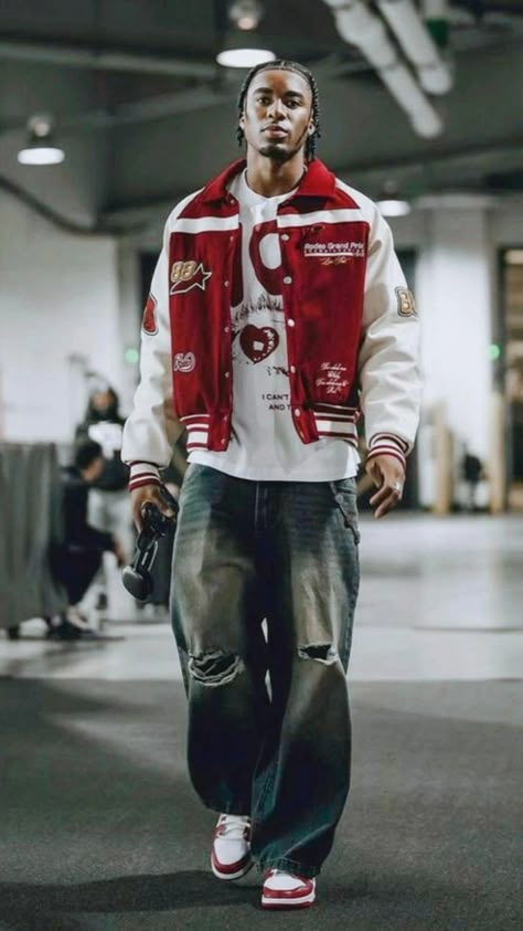 Street Ware Aesthetic, Nba Players Fashion, Streetwear Inspo Men, Ropa Y2k Hombre, Y2k Aesthetic Outfits Men, Baggy Outfits Men, Streetwear Outfit Men, Underground Streetwear, Red And White Outfits