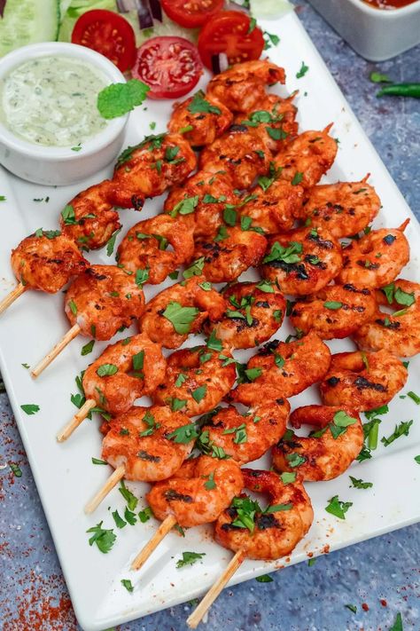 Prawn Tandoori, Tandoori Shrimp Recipe, Prawn Bites, Indian Skewers, Tandoori Prawns, Indian Finger Food, Prawns Recipe, King Prawn Recipes, Tandoori Shrimp