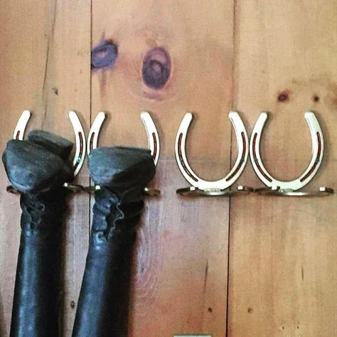 Horseshoe Coat Rack, Boots Shelf, Horseshoe Boot Rack, Boot Shoe Rack, Boot Hanger, Boot Holder, One Skein Crochet, Horseshoe Projects, Boot Rack